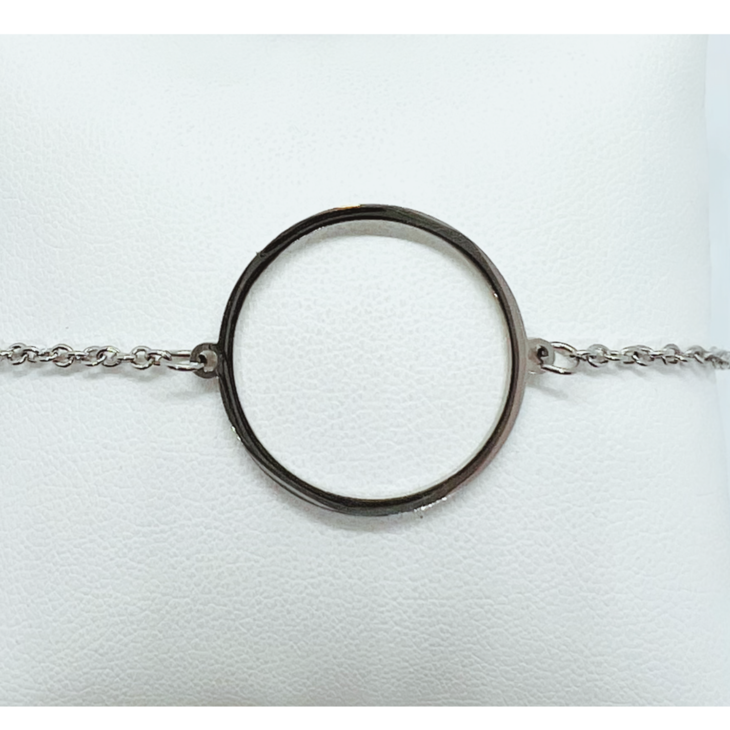 Essen Circle Bracelet