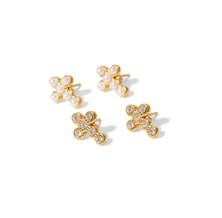 Massa Cross studs