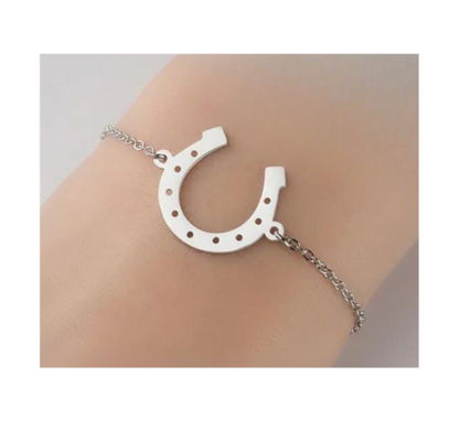 Eze Horseshoe Bracelet