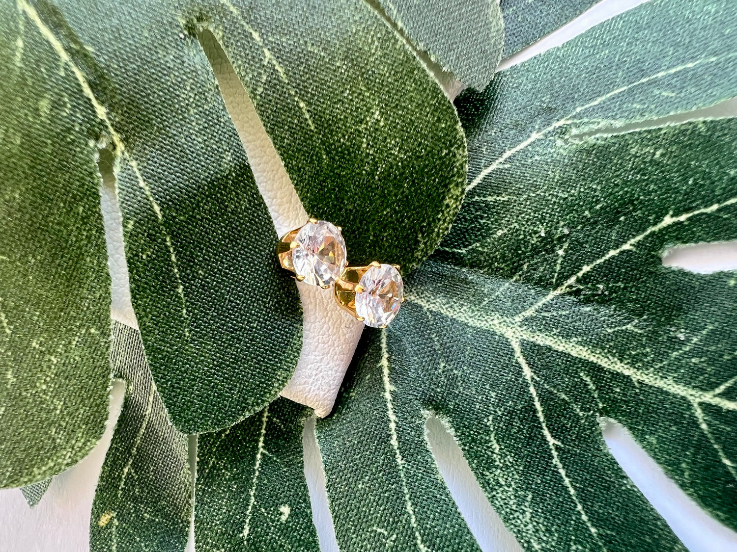 ROUND CZ